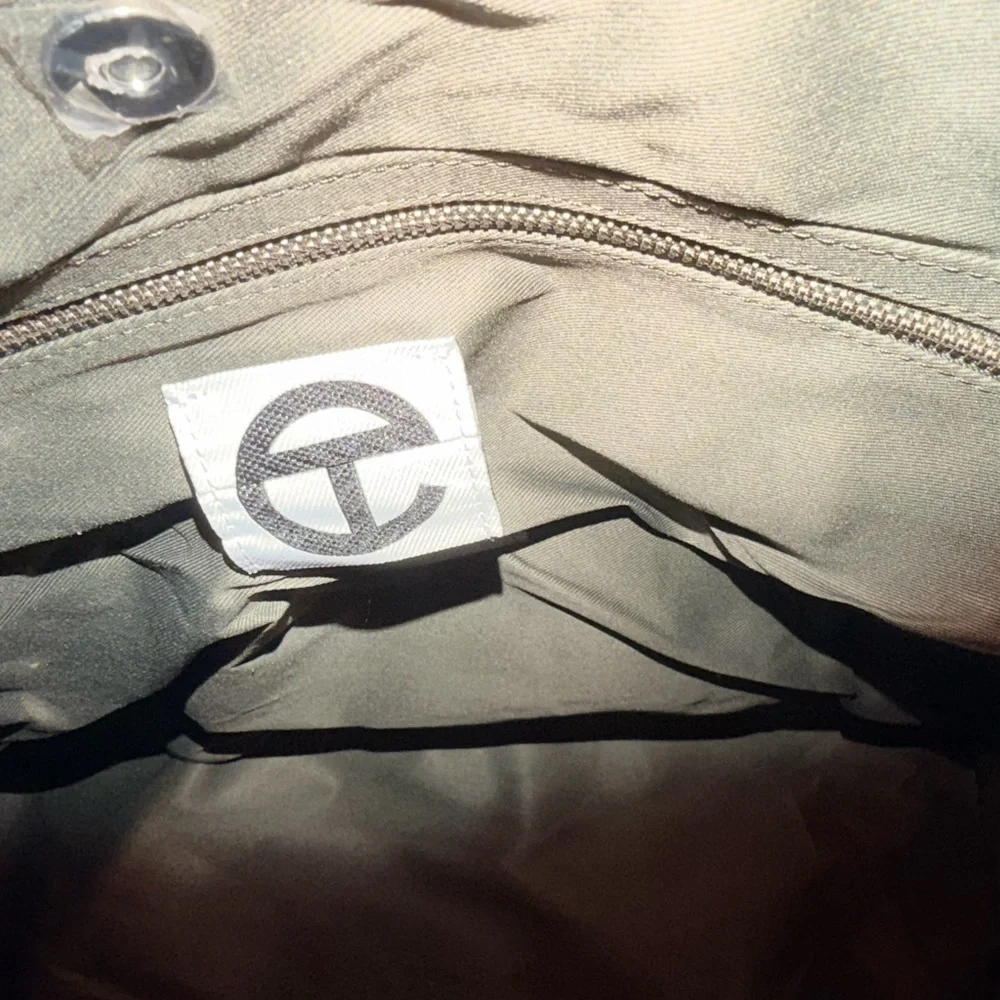 Telfar Emerald Green Tote Bag - Picture 3 of 4